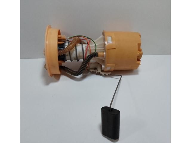 bontott FORD FOCUS II Üzemanyagszint Jeladó