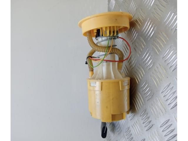 bontott FORD FOCUS II Üzemanyagszint Jeladó