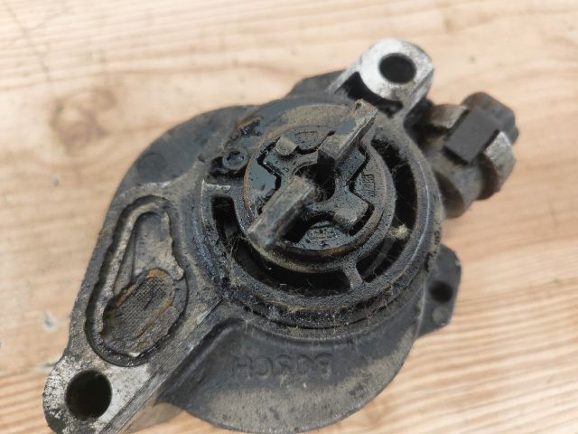 bontott FORD FOCUS II Vákumpumpa