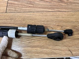 bontott FORD FOCUS II Váltó Bowden