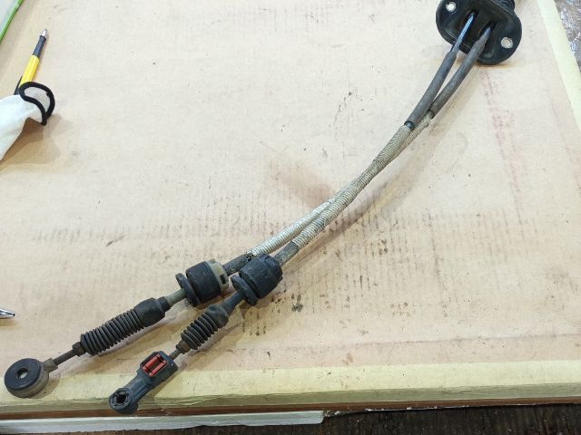 bontott FORD FOCUS II Váltó Bowden