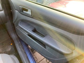 bontott FORD FOCUS II Váltó Kulissza