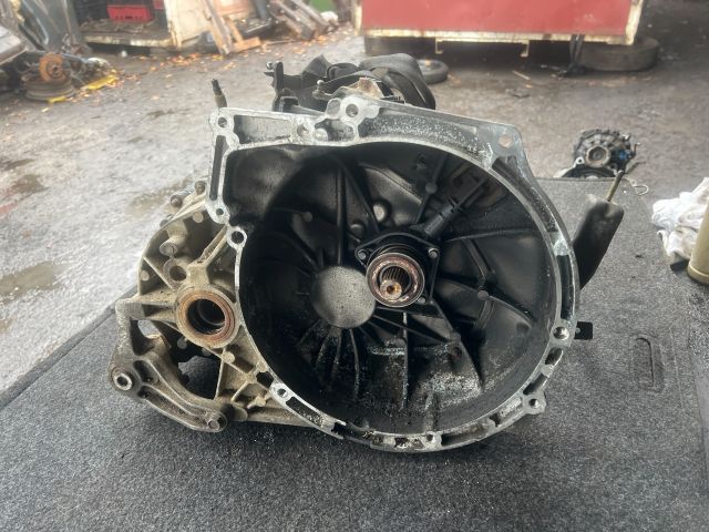 bontott FORD FOCUS II Váltó (Mechanikus)