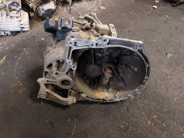 bontott FORD FOCUS II Váltó (Mechanikus)