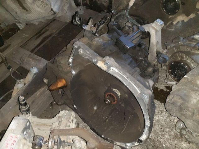 bontott FORD FOCUS II Váltó (Mechanikus)