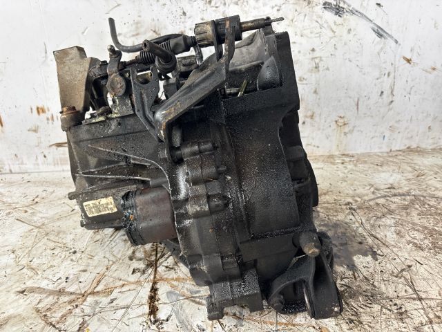 bontott FORD FOCUS II Váltó (Mechanikus)