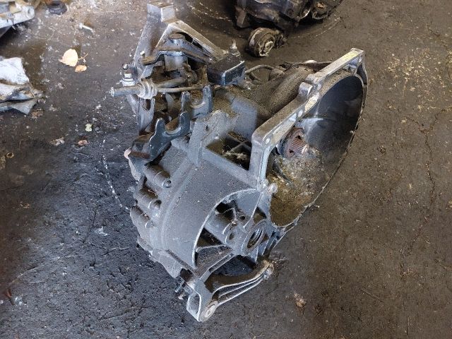bontott FORD FOCUS II Váltó (Mechanikus)