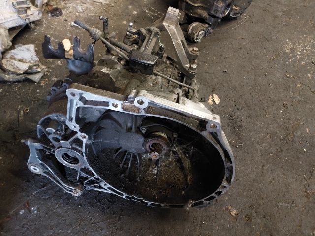 bontott FORD FOCUS II Váltó (Mechanikus)