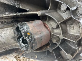 bontott FORD FOCUS II Váltó (Mechanikus)