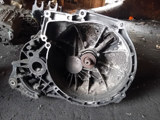 bontott FORD FOCUS II Váltó (Mechanikus)