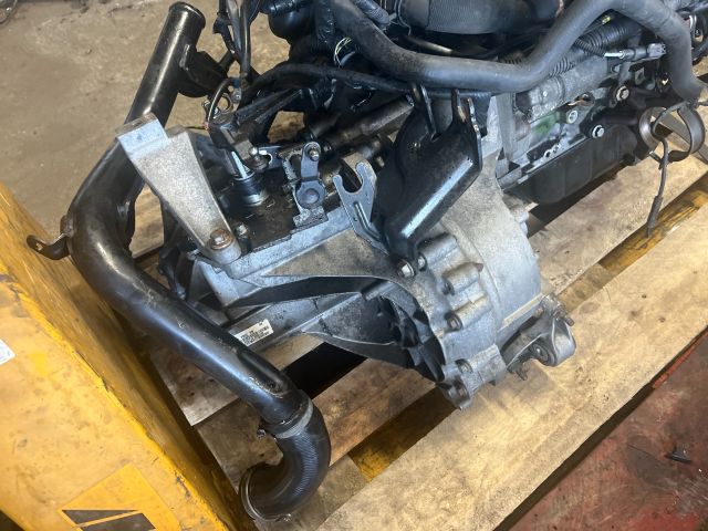 bontott FORD FOCUS II Váltó (Mechanikus)