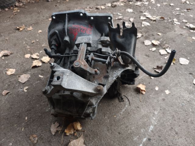 bontott FORD FOCUS II Váltó (Mechanikus)