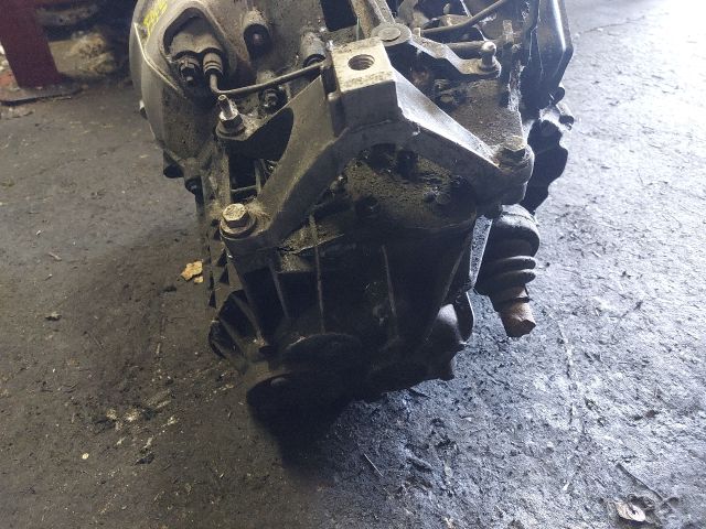 bontott FORD FOCUS II Váltó (Mechanikus)