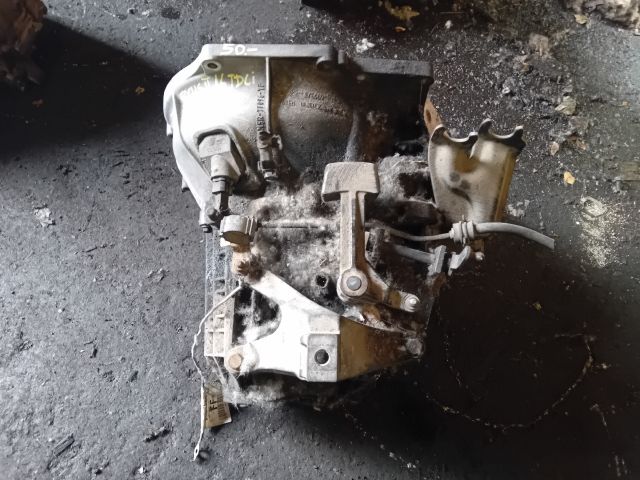 bontott FORD FOCUS II Váltó (Mechanikus)