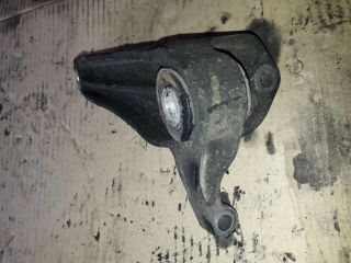 bontott FORD FOCUS II Váltó Tartó Bak (Pozíciófüggetlen)