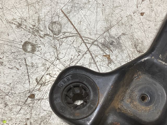 bontott FORD FOCUS II Váltó Tartó Bak (Pozíciófüggetlen)