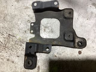 bontott FORD FOCUS II Váltó Tartó Bak (Pozíciófüggetlen)