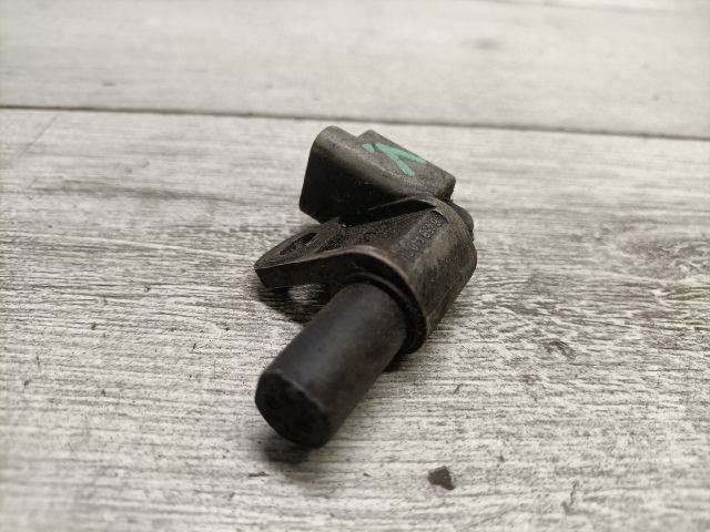 bontott FORD FOCUS II Vezérműtengely Fordulatszám Jeladó