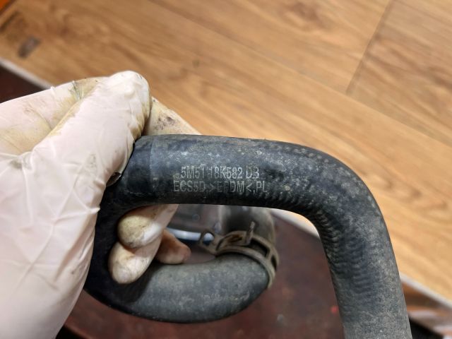 bontott FORD FOCUS II Vízcső