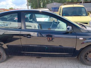 bontott FORD FOCUS II Vízhűtő Radiátor (Klímás)