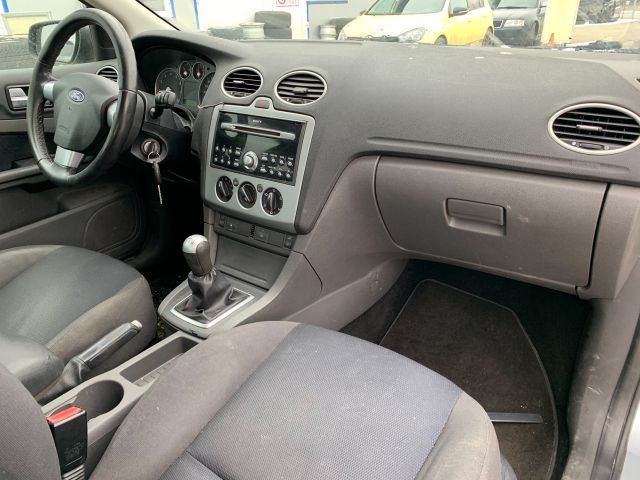 bontott FORD FOCUS II Bal első Lengőkar