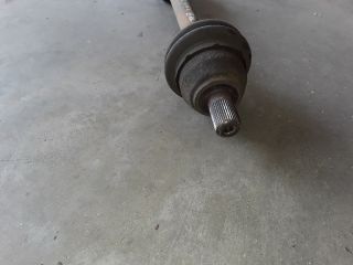 bontott FORD FOCUS II Bal Féltengely