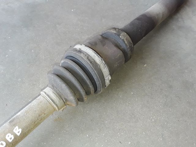 bontott FORD FOCUS II Jobb Féltengely