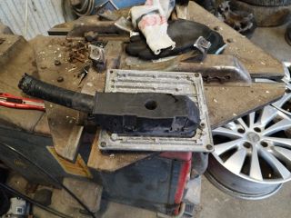 bontott FORD FOCUS II Motorvezérlő