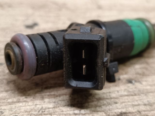 bontott FORD FOCUS II Porlasztó (1 db)