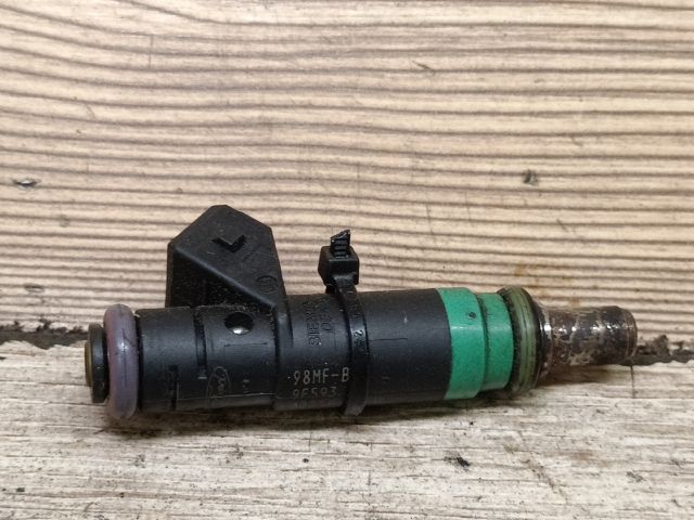 bontott FORD FOCUS II Porlasztó (1 db)