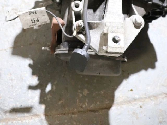 bontott FORD FOCUS II Váltó (Mechanikus)