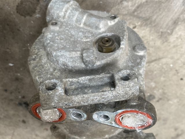 bontott FORD FOCUS II Klímakompresszor