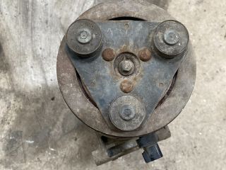 bontott FORD FOCUS II Klímakompresszor