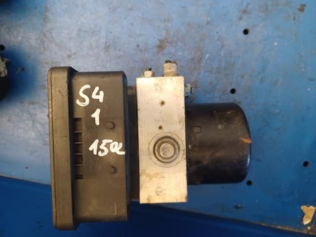 bontott FORD FOCUS II ABS Kocka