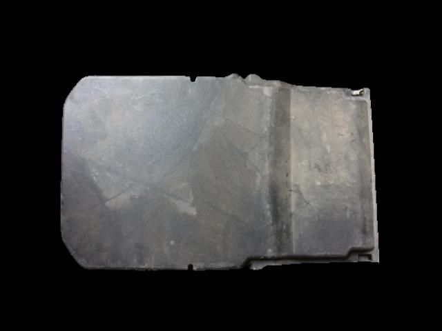 bontott FORD FOCUS II Akkumulátor Fedél