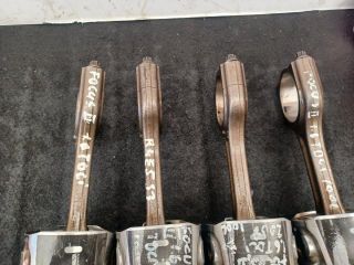 bontott FORD FOCUS II Dugattyú