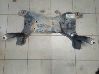 bontott FORD FOCUS II Első Bölcső