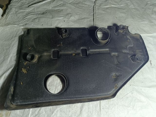 bontott FORD FOCUS II Felső Motorburkolat