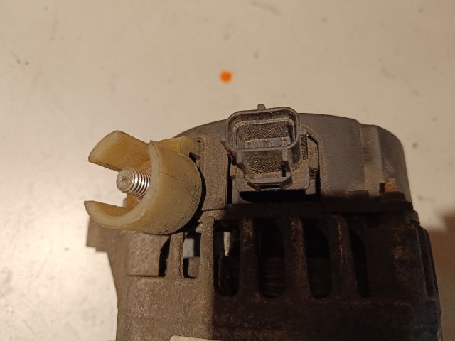 bontott FORD FOCUS II Generátor