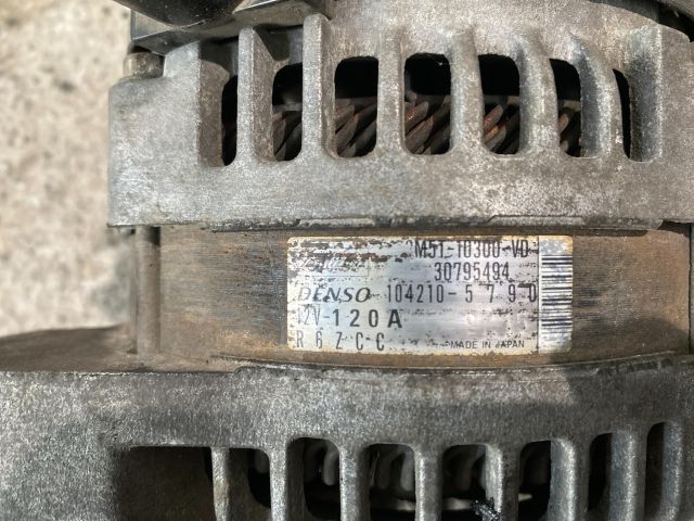 bontott FORD FOCUS II Generátor