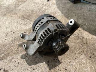 bontott FORD FOCUS II Generátor