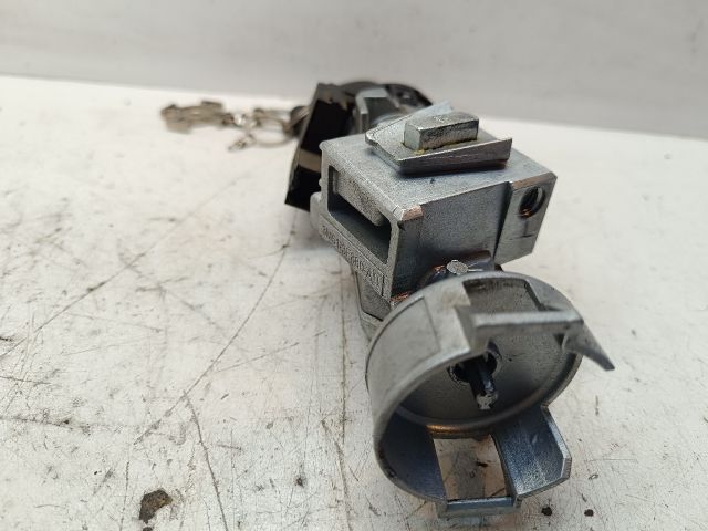 bontott FORD FOCUS II Gyújtáskapcsoló