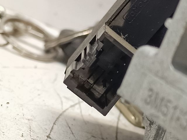 bontott FORD FOCUS II Gyújtáskapcsoló