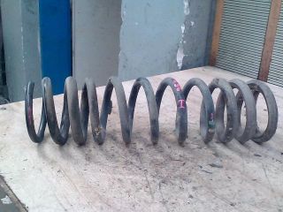 bontott FORD FOCUS II Hátsó Rugó