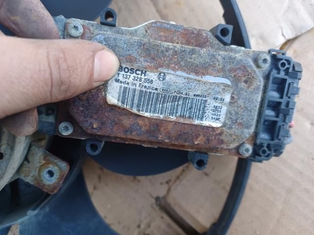 bontott FORD FOCUS II Hűtőventilátor