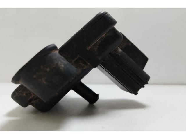 bontott FORD FOCUS II Jeladó (Magában)