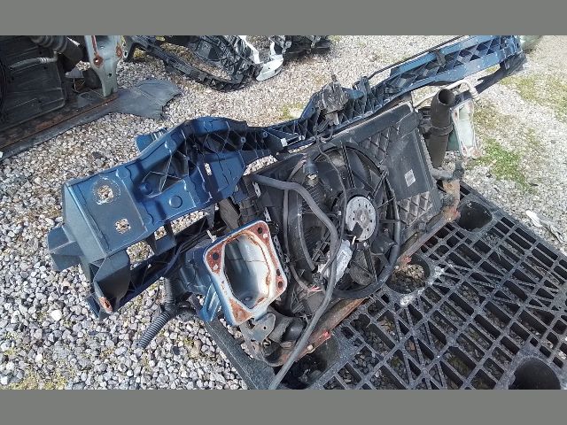 bontott FORD FOCUS II Komplett Homlokfal (Részeivel)