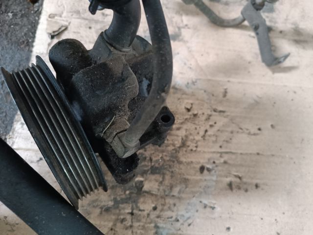 bontott FORD FOCUS II Kormányszervó Motor (Hidraulikus)