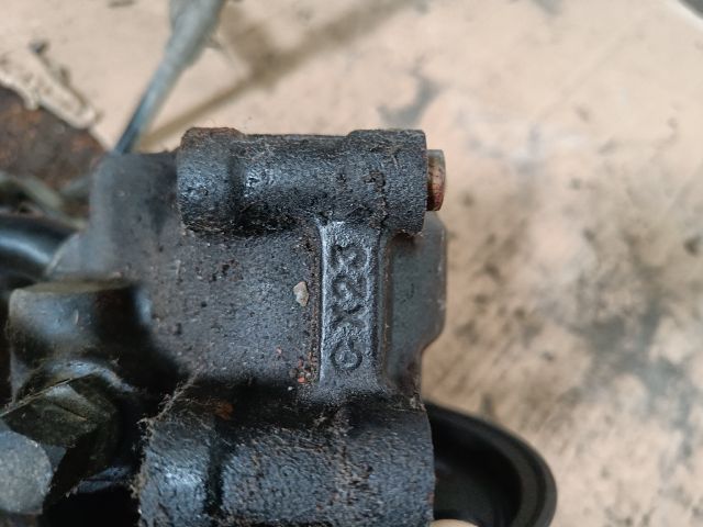 bontott FORD FOCUS II Kormányszervó Motor (Hidraulikus)