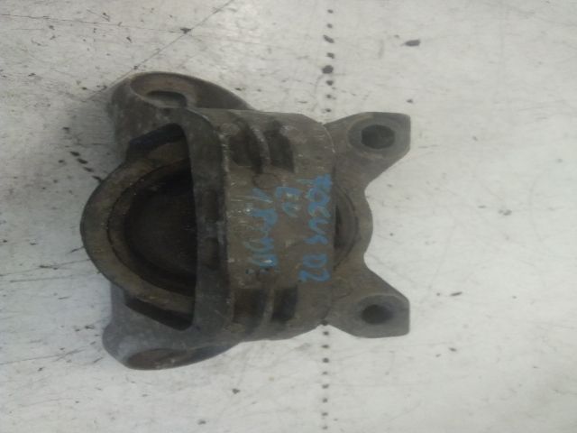 bontott FORD FOCUS II Motor Tartó Bak (Fém)